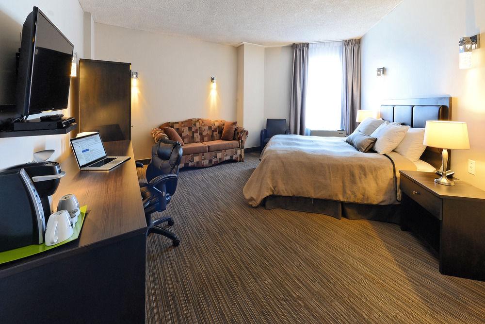 Hotel Du Jardin Saint-Félicien Eksteriør billede